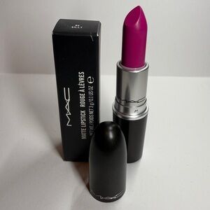 MAC Cosmetics LE Be Silly Matte Finish lipstick